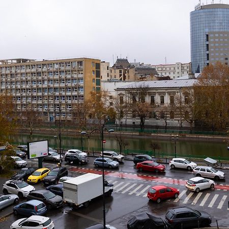 Old City Deluxe Apart - River View ! Apartment Bucharest Exterior photo